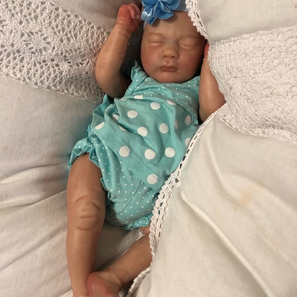 Realborn reborn - Picture 8 of 8